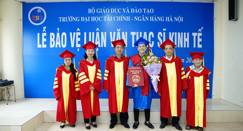 dao-tao-thac-si-chuyen-nganh-tai-chinh-ngan-hang-chat-luong-nhat-tai-ha-noi