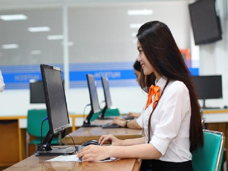 dai hoc tai chinh ngan hang tuyen sinh lien thong nganh ke toan 1