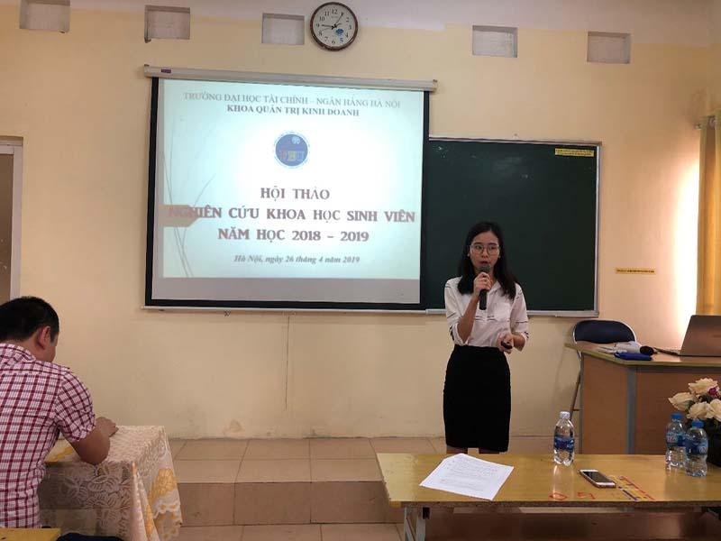 hoi-thao-nghien-cuu-khoa-hoc-sinh-vien-3