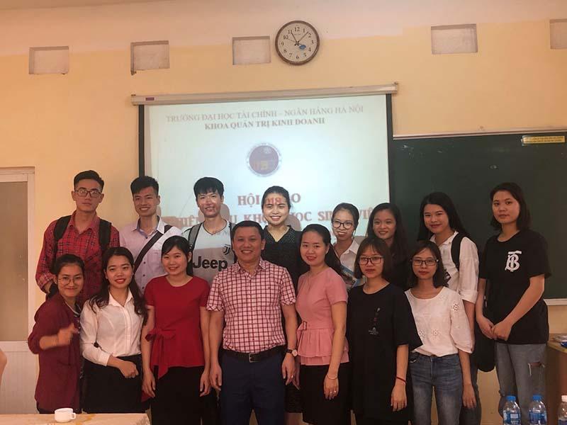 hoi-thao-nghien-cuu-khoa-hoc-sinh-vien-6